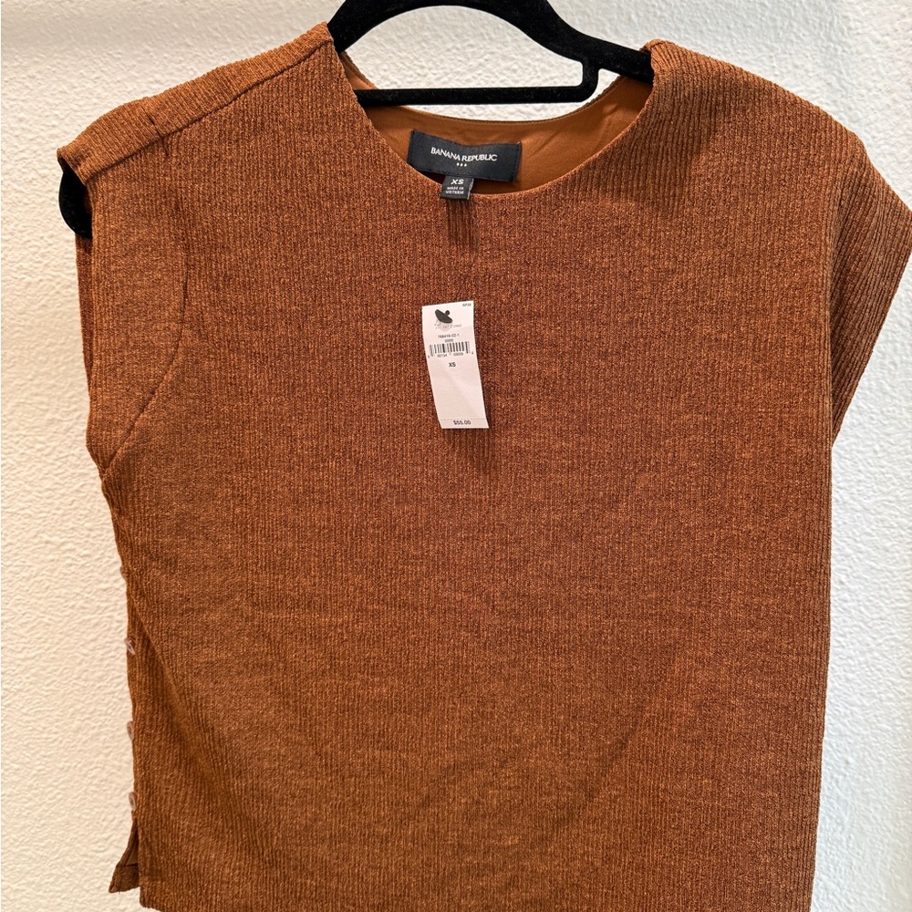 Banana Republic Women's Tan Tank Top
